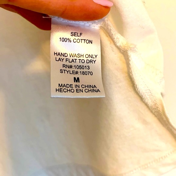 SAVANNA JANE hand embroidered T-shirt | Size M | 100% cotton - Picture 5 of 8